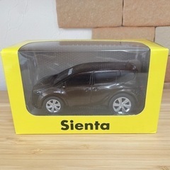 【新品】トヨタ シエンタ プルバックカー