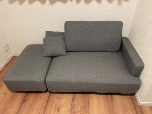 2人掛けオットマン付きソファー