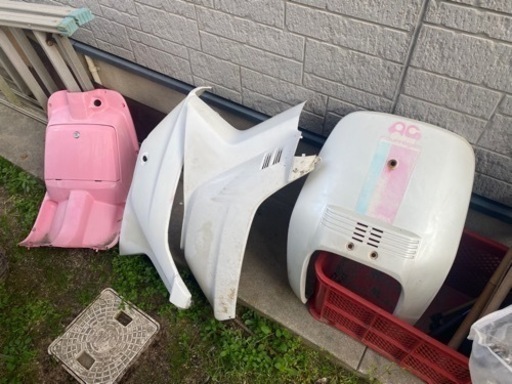 クレタク外装等（部品取り）