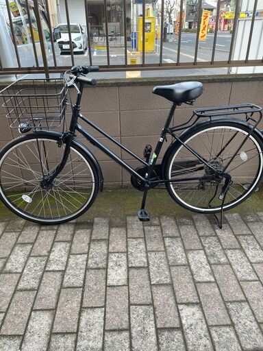 リサイクルショップどりーむ荒田店　No617 エコNo15849X 自転車　シティサイクル　２６インチ　ギア切り替え付き♪　LEDオートライト♪　人気の黒♪