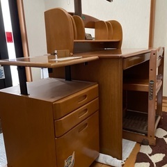 学習机（コクヨ）の画像