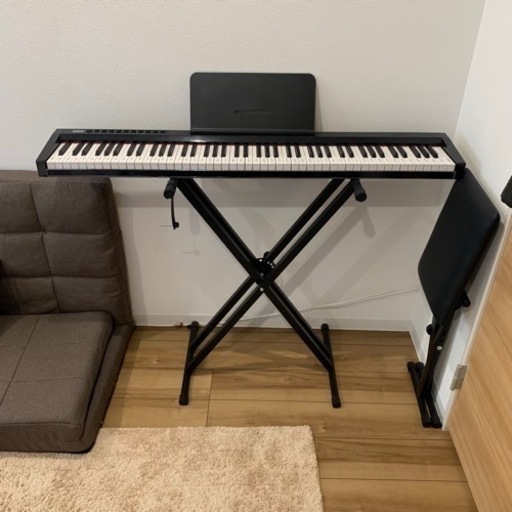 電子ピアノ