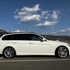 【引取先が決まりました】BMW３ツーリング 車検R7.12　夏冬タイヤ付！　最終処分価格 の画像