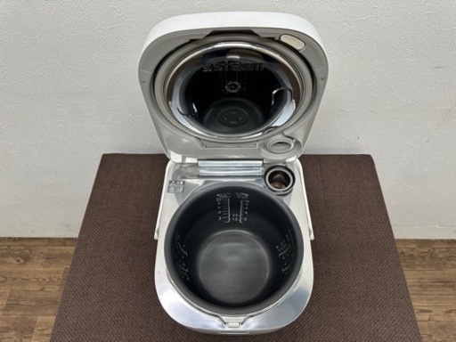 Panasonic　パナソニック　IH炊飯ジャー　1升炊き　エコナビ搭載　２０２１年製　SR-SB18VC