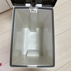 20リットルゴミ箱　25日まで！の画像