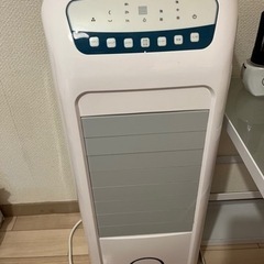 温冷風機  2019年製