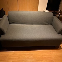 IKEAソファーの画像