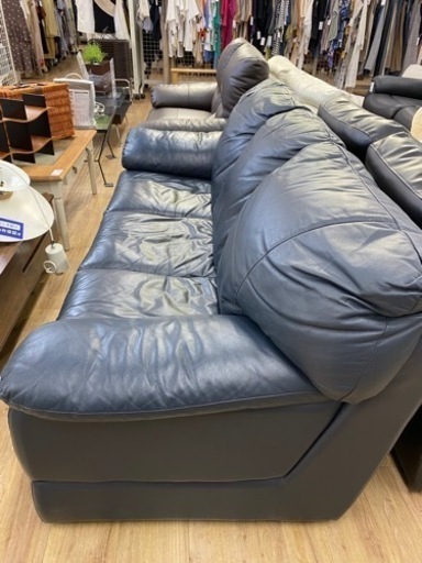 Leatherworldの3人掛けソファー
