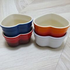 新品　Le Creuset ル・クルーゼ　ハート　ラムカン 4個セット　蓋なし　グラデーション　陶器　ルクルーゼ　ココットの画像