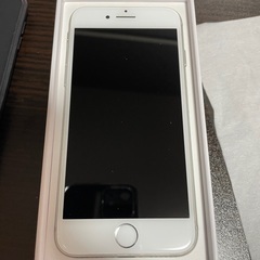 iPhone8 シルバー　64g SIMフリー
