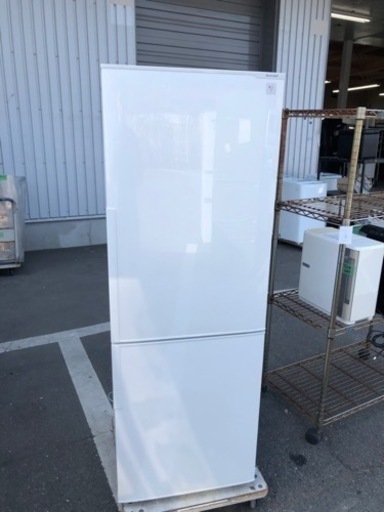 5km以内配送無料　保証付き シャープ SHARP SJ-PD27B-W [冷蔵庫 （271L・右開き） 2ドア ホワイト系]