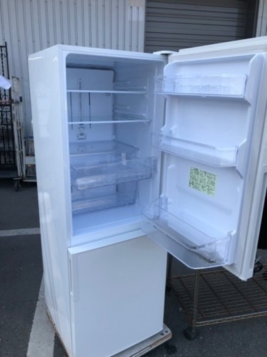 5km以内配送無料　保証付き シャープ SHARP SJ-PD27B-W [冷蔵庫 （271L・右開き） 2ドア ホワイト系]