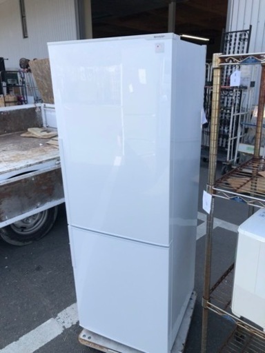 5km以内配送無料　保証付き シャープ SHARP SJ-PD27B-W [冷蔵庫 （271L・右開き） 2ドア ホワイト系]