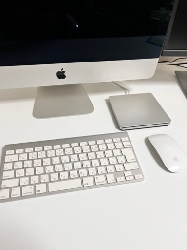 【5点セット値下げ】iMac21.5インチ、サイドモニター、キーボード、マウス、DVDプレイヤー