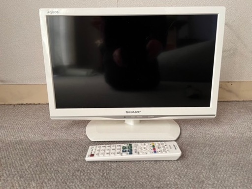 テレビ　SHARP 2014年製　19V 動作確認済み