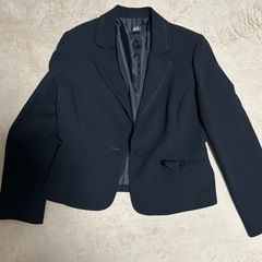 卒業式入学式のスーツですの画像