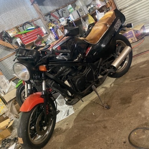 ホンダNS250Fレストア途中ですが