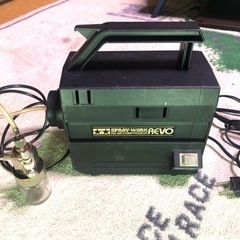 タミヤ　スプレーワークHG コンプレッサー　レボ　中古
