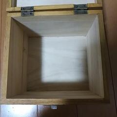 昭和レトロ･アンティーク ピーターラビット 小物入れ（木箱）【中古】の画像