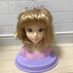 ヘアメイクアーティストフラワープリンセスロングの画像