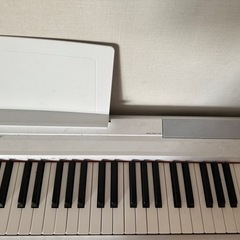受け渡し決定　電子ピアノYAMAHA P-105の画像