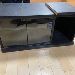 テレビ台　あげます