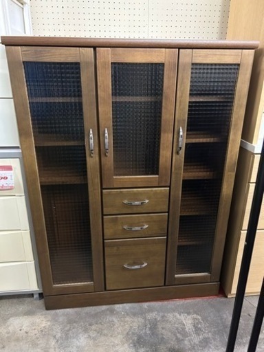 万代店　キッチンボード　サイドボード　食器棚