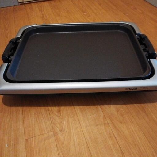 [商談中]タコ焼き器付きホットプレート