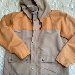 薄手のジャンパー等
