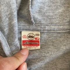 アンパンマンのパーカーの画像