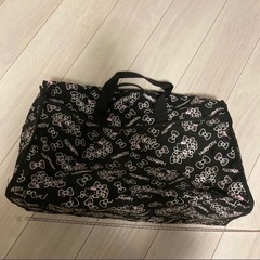 ハローキティ　旅行バッグ　ナイロン製