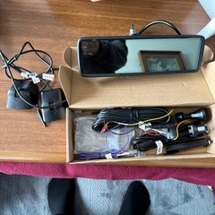 ミラー型前後ドライブレコーダーMAXWINの画像