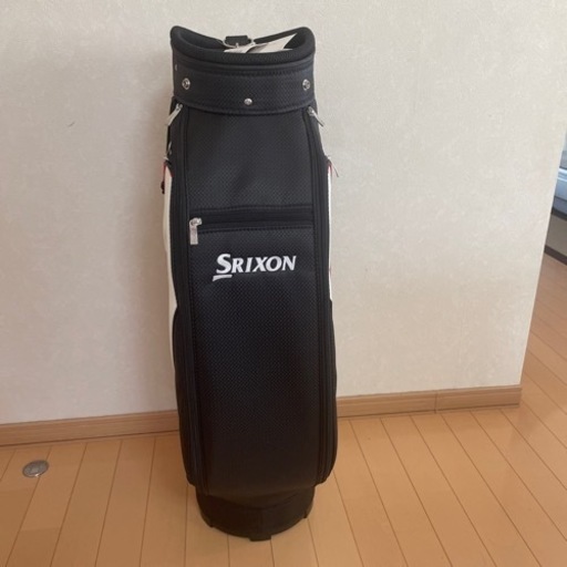 ゴルフバック　新品未使用品　SRIXON