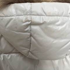 決まりました BURBERRYのダウン 汚れありで格安🌷𓈒𓂂𓏸の画像