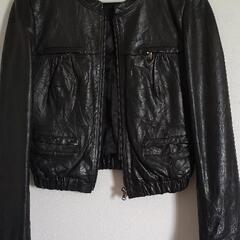レザージャケットの画像