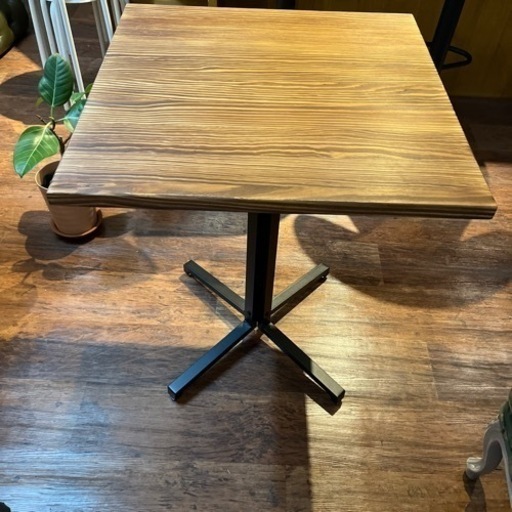 新品未使用！3月限定！テーブル ダイニングテーブル 2人 カフェテーブル コーヒーテーブル 食卓テーブル ミニテーブル おしゃれ