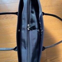 リクルートバックの画像