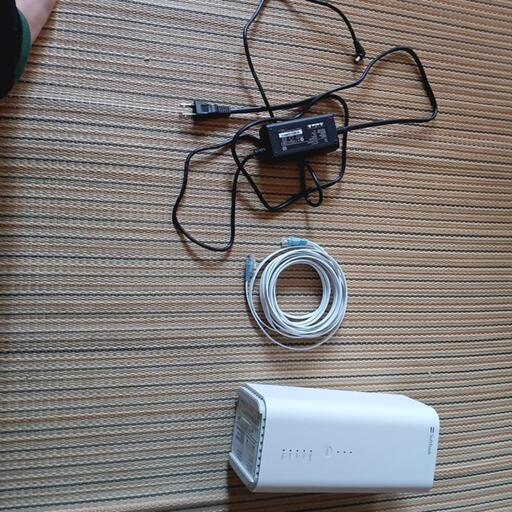 ソフトバンクエアー4ネクスト　WiFi中継機　まだ受付中