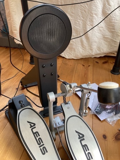 ALESIS 電子ドラム　Nitro Mesh Kit