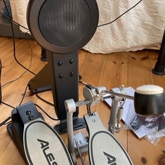 ALESIS 電子ドラム　Nitro Mesh Kitの画像
