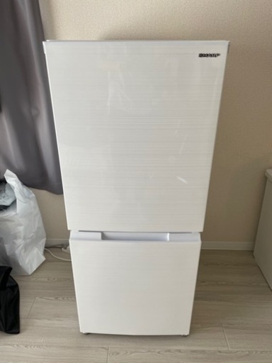 シャープ SHARP 冷蔵庫 2021年製152L SJ-D15G-W