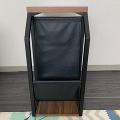 サイドテーブルの画像