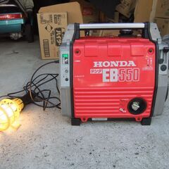 美品　ホンダ　発電機　デンタ　　ＥＢ５５０