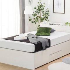 ニトリ　収納つきセミダブルベッドの画像