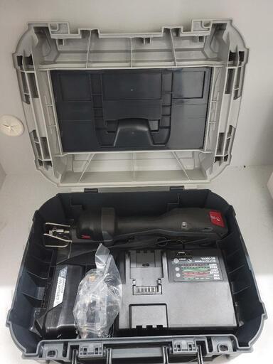 【SALE】35,800⇒32,800　KYOCERA　京セラ　充電式小型レシプロソー　18Vバッテリー　DRJ11XR　中古　リサイクルショップ宮崎屋佐土原店23.5.10　ｙ