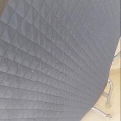 折り畳み式ベッドの画像