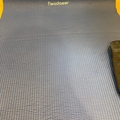 ヨガマット(約180㎝) ほとんど使ってませんの画像
