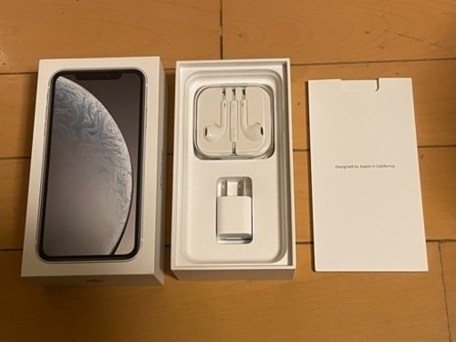 美品iPhone XR SIMﾌﾘｰ　純正充電器など付属品完備（画面ｼｰﾄ､ｹｰｽ有）