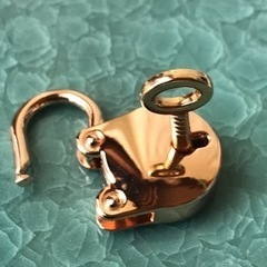 【新品】キー付ミニ南京錠　未使用‼️の画像