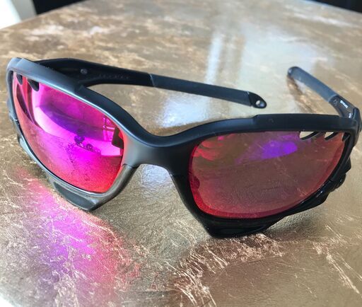 オークリー正規品　スポーツサングラス　替レンズあり　超美品！